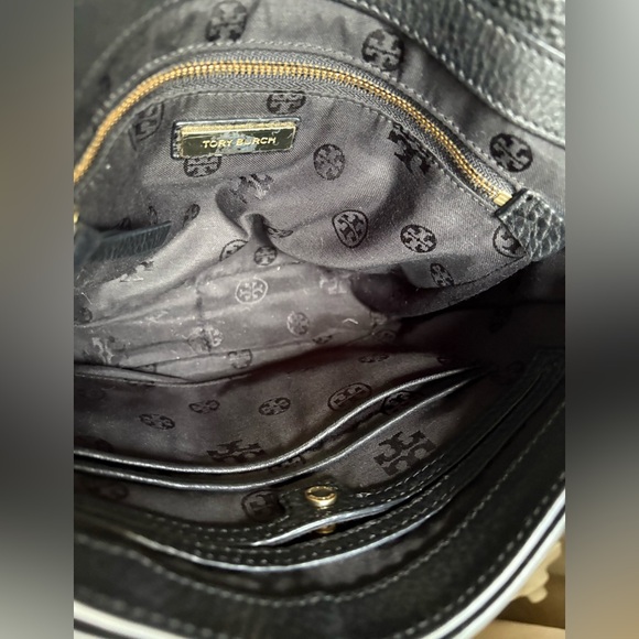 Tory Burch 🔥 Robinson Fold Over Messenger Black Pebbled Leather Crossbody Bag - Picture 8 of 12